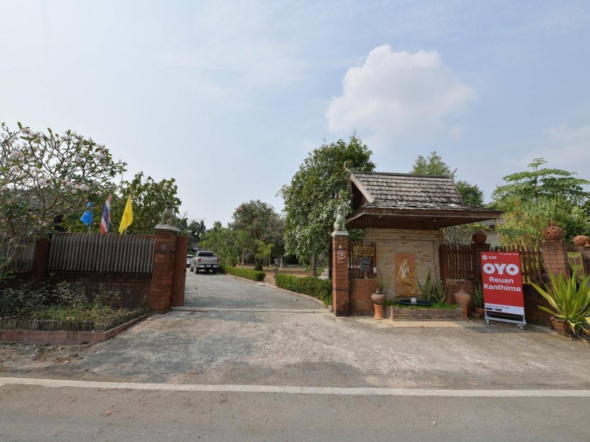 Oyo 536 Reuan Kanthima Ban Laem Chabang Esterno foto